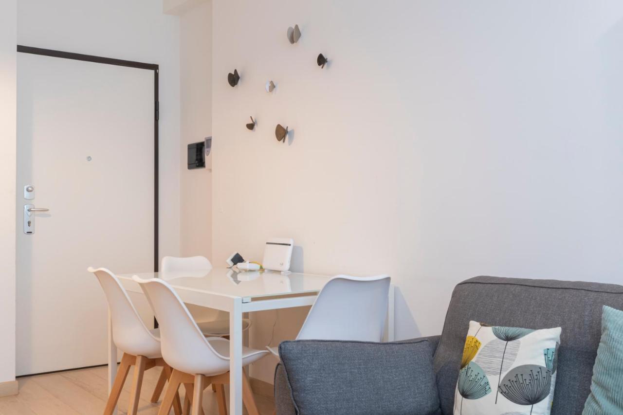 Luxury Apartment Near Bocconi Zamenhof 7 ميلان المظهر الخارجي الصورة
